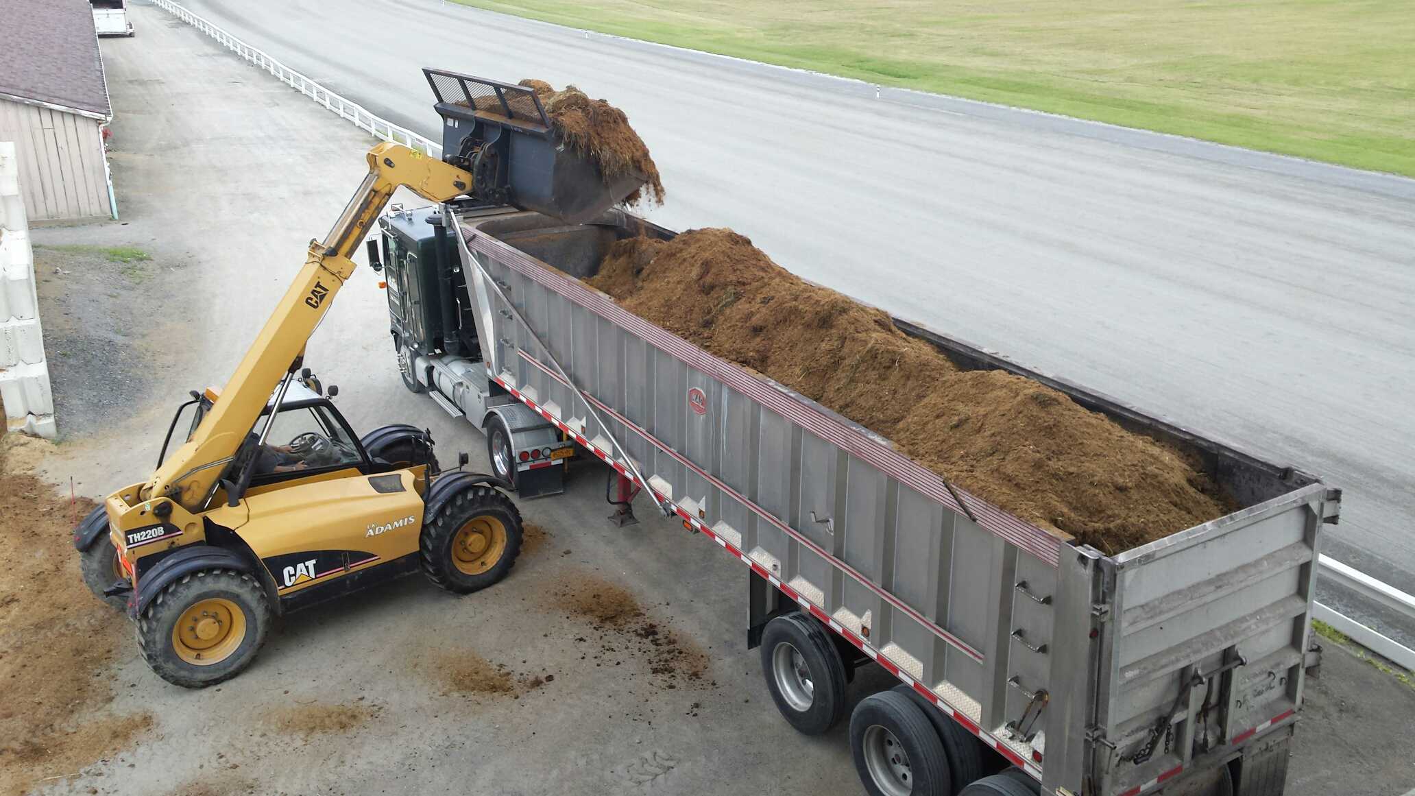 L.K. Adamis Mulch Mart Orange County, NY Delivery