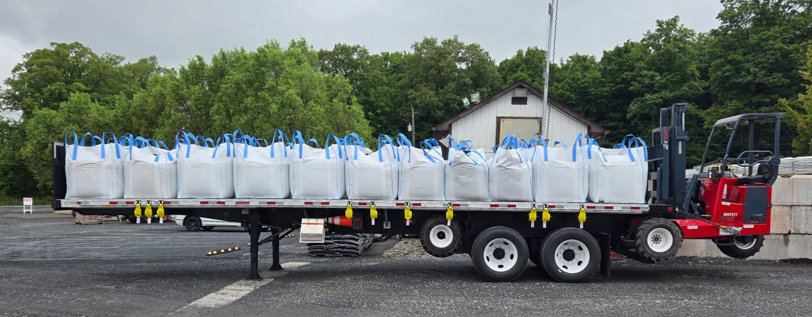 mulch mart delivery 2025